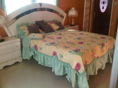 Oasis Stops Montego Bay 2 - Photo2