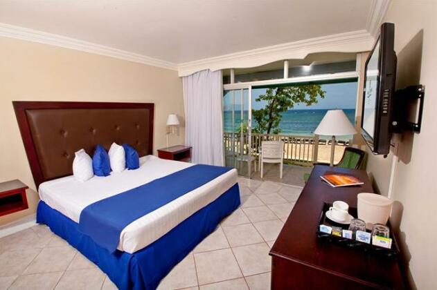 Sunscape Cove Montego Bay Resort and Spa - Photo3