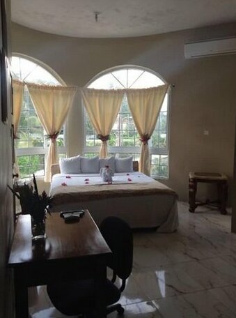 Waters Edge Villa Montego Bay - Photo5