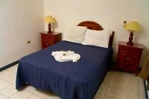 2 Br With Pool - Negril - Photo3