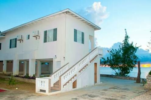 Alvynegril Guest House - Photo2