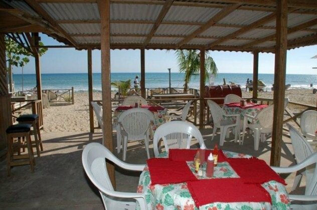 Hidden Paradise Resort Negril - Photo4