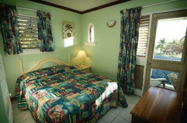 Point Village Resort Negril - Photo4