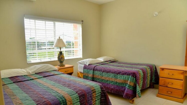 Sea View Apartments Negril - Photo4