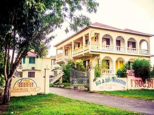 Villa La Cage