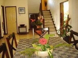 3 Br Townhome In Ocho Rios - Photo2