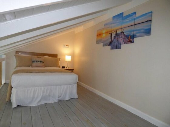 Beach Two Bedroom Loft Suite E29 - Photo4