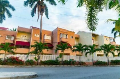 Ocho Rios Boardwalk Apartment By The Vacation Casa