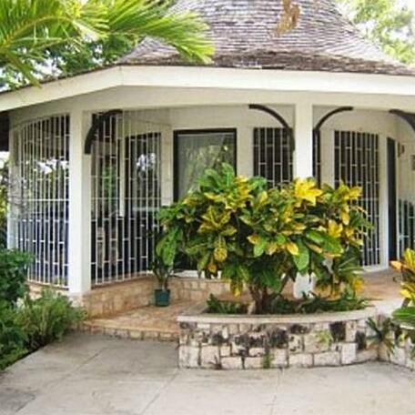 Paradise Seranade Villa-Montego Bay - Photo2