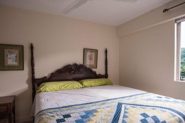 Surf Turf Two Bedroom Suite At Turtle Towers - Photo3