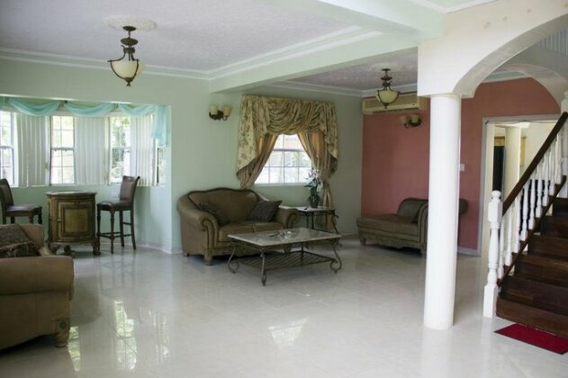 All Nations Guest House - Photo4
