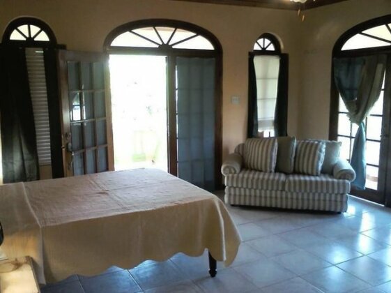 Dolphin Bay Yoga Guest House - Photo3