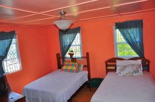 Duncans Hideaway Guesthouse - Photo2