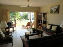 2 Br Apartment - Ocho Rios - Photo2