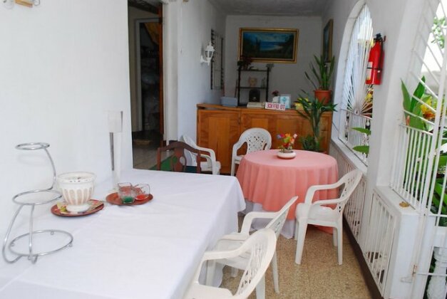 Hunters Rest Villa - Photo4