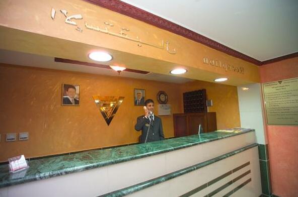 Abu Quboh Hotel Suites - Photo2