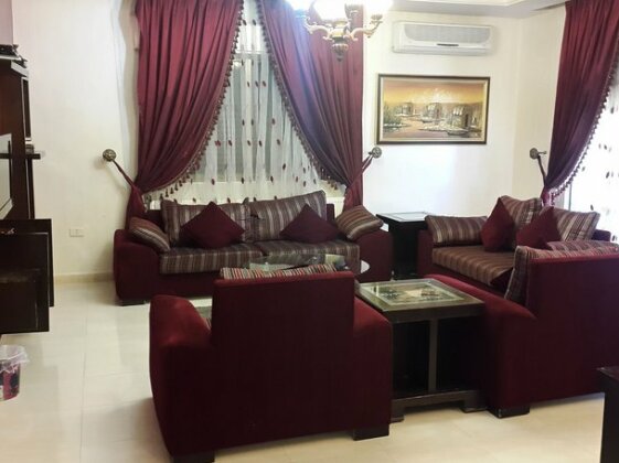 Al Nabhani Apartment - Photo5