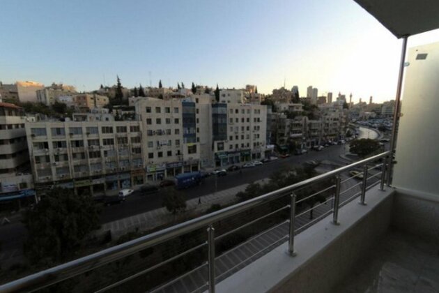 Amazing one Bedroom Apartment in Amman Elwebdah 1