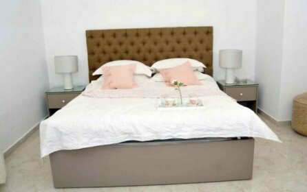 Amazing one Bedroom Apartment in Amman Elwebdah 10