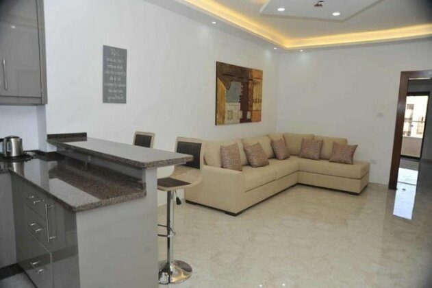 Amazing one Bedroom Apartment in Amman Elwebdah 12 - Photo2