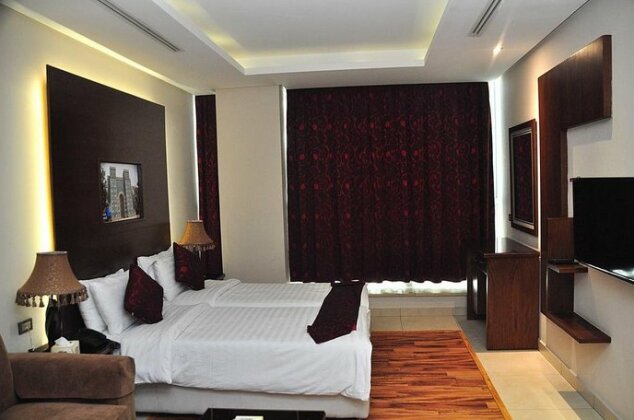 Bashtamal Hotel Suites - Photo5