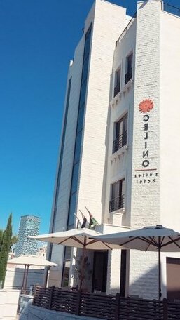 Celino Hotel