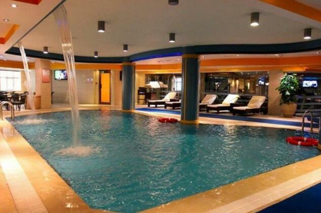 Days Inn Hotel And Suites Amman - Photo2
