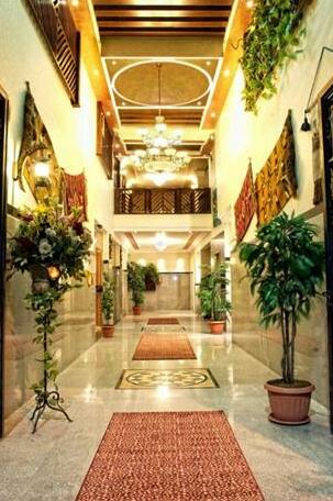 Jardaneh Hotel