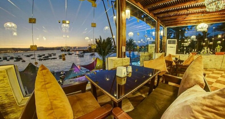 La Riva Hotel - Photo5