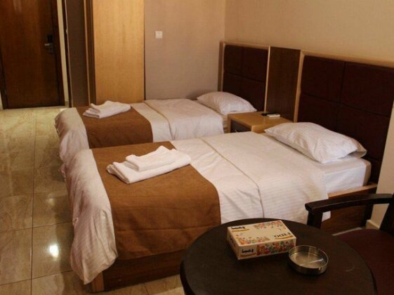 Yacht Hotel - Photo5