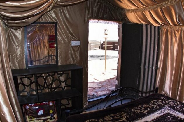 Desert Rose Camp - Photo2