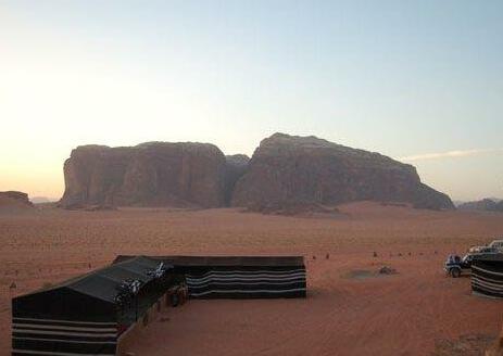 Enjoy Wadi Rum Bedouin Camp - Photo4