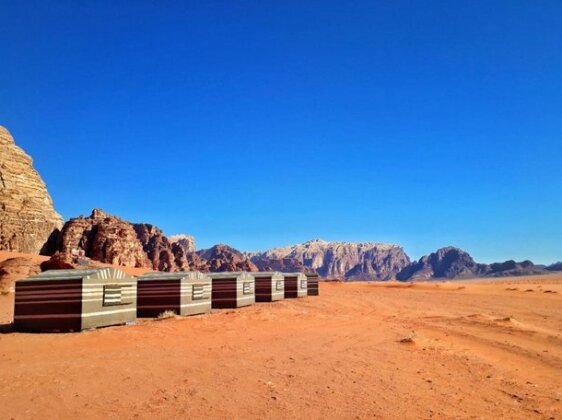 Magic Bedouin Star - Photo2