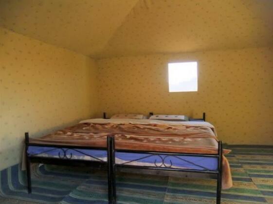 Salem Camp - Photo2