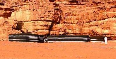 Wadi Rum Camp & Tours - Photo4