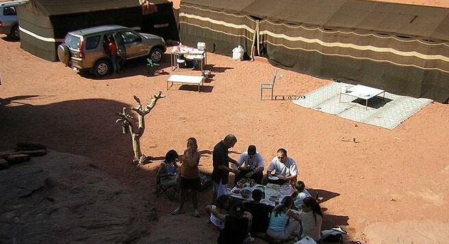 Wadi Rum Desert Camp Hotel - Photo5