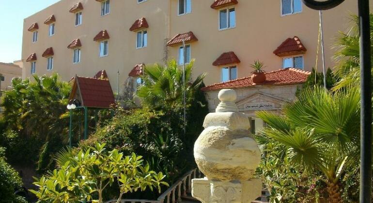 Amra Palace International Hotel - Photo2