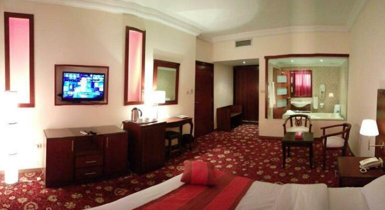 Petra Nights Hotel - Photo3