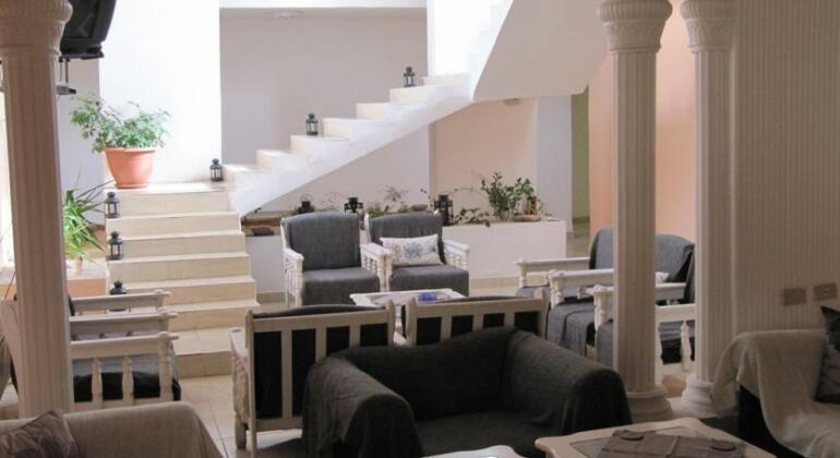Qaser Al-Bint Hotel - Photo2