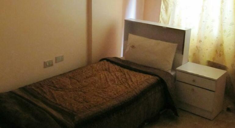 Qaser Al-Bint Hotel - Photo4