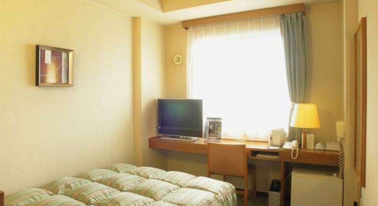 Hotel Route-Inn Court Azumino Toyoshina Ekiminami - Photo3