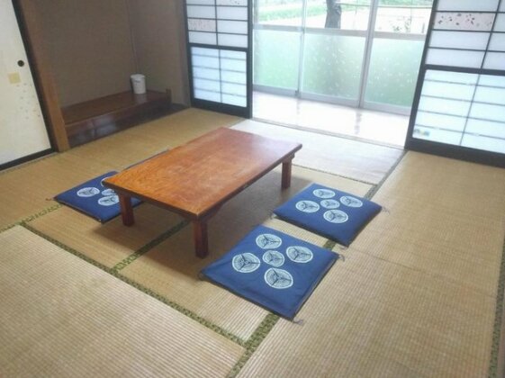 Tomo's Hut in Japanese Old Style - Photo4