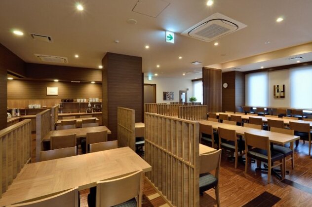 Hotel Route-Inn Shinfujieki Minami - Photo4