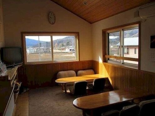 Orange Cabin Inn - Photo3