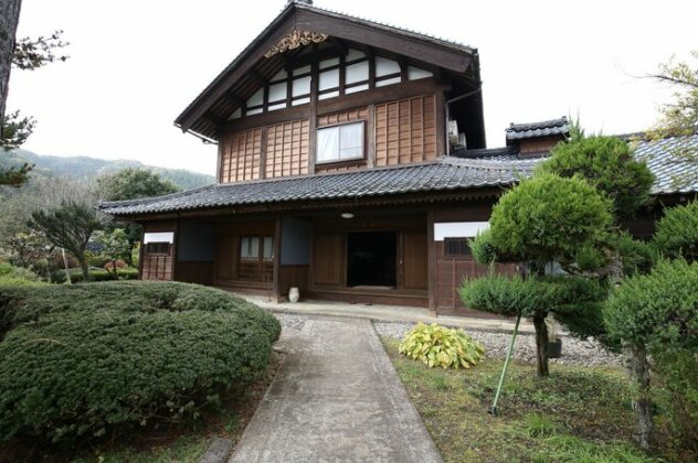 Accommodation at 110 years old old private house Ryotani Asakura ruins on foot 10 minutes on foot