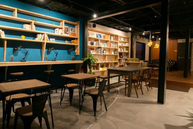 Tonagi Hostel & Cafe - Photo2