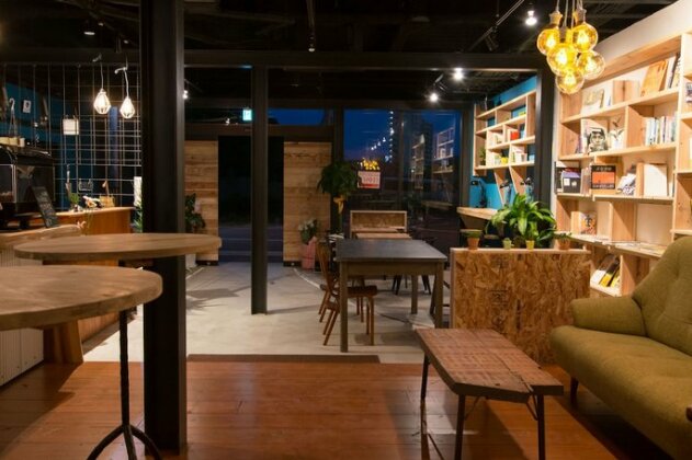 Tonagi Hostel & Cafe - Photo3