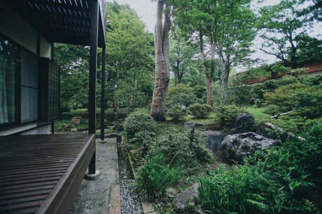 Hakone Natural Milky Onsen 2300sqm Garden & Villa Man Rai - Photo2
