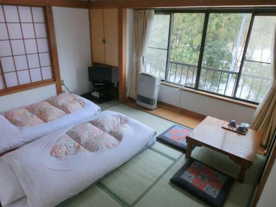 Moto-Hakone Guest House - Photo2