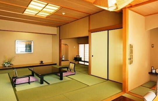 Sengokuhara Onsen Ryotei Ryokan Ichiitei - Photo2